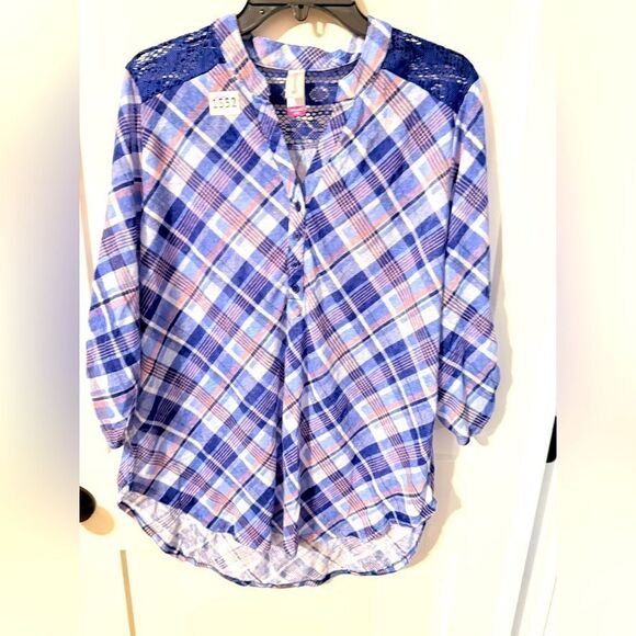 NO BOUNDARIES BRAND WOMENS BLOUSE - Picture 1 of 6